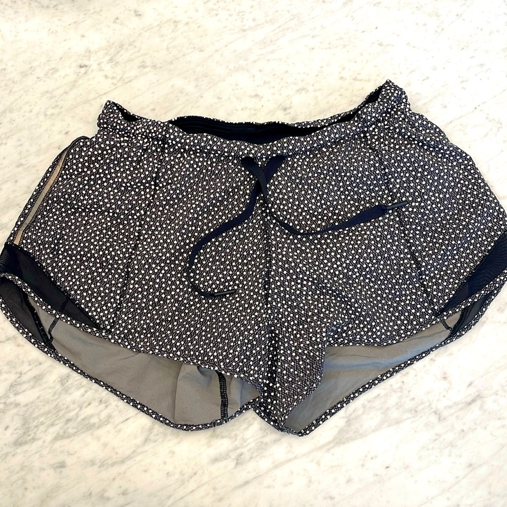 Lululemon shorts with liner!